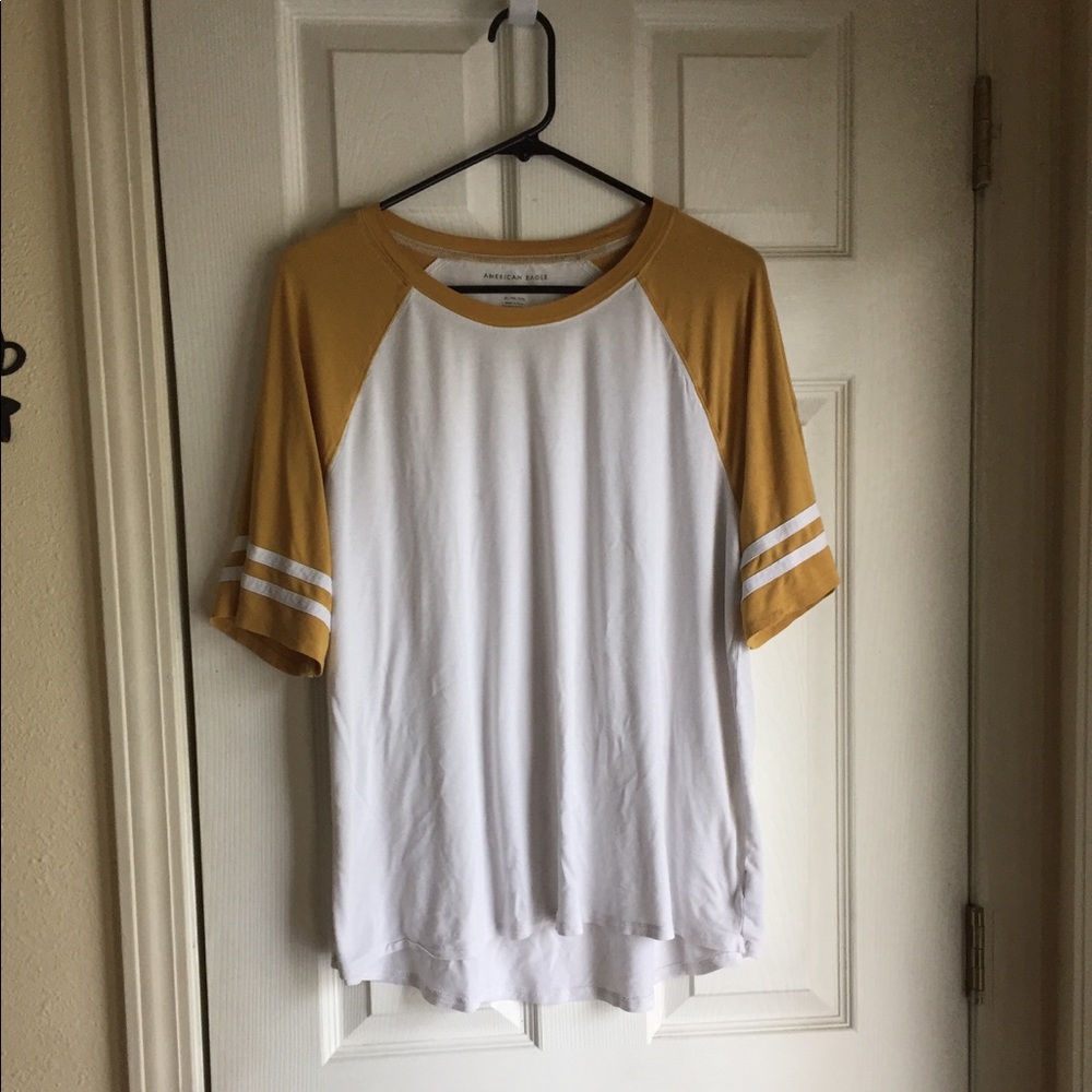 American Eagle Tshirt